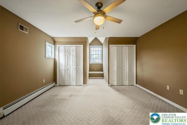 126 Devonshire Drive, Hamilton Twp, PA 18360