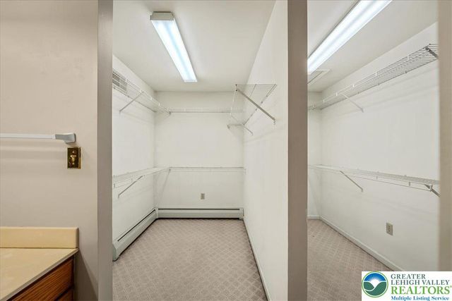 126 Devonshire Drive, Hamilton Twp, PA 18360