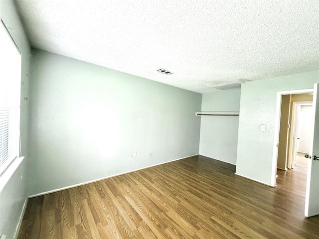 10344 Cook Road 344, Houston, TX 77099