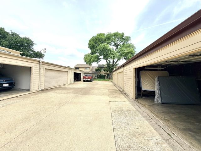 10344 Cook Road 344, Houston, TX 77099