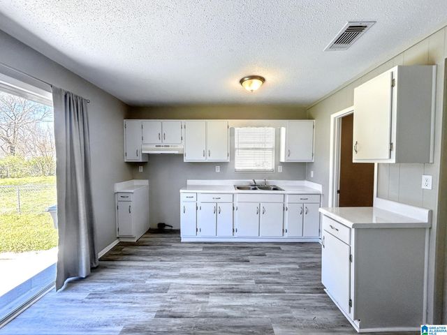 1560 MEADOW LANE, Birmingham, AL 35228