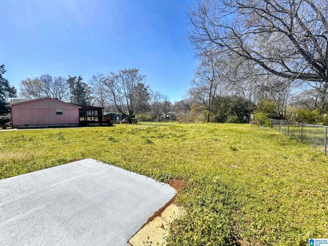 1560 MEADOW LANE, Birmingham, AL 35228