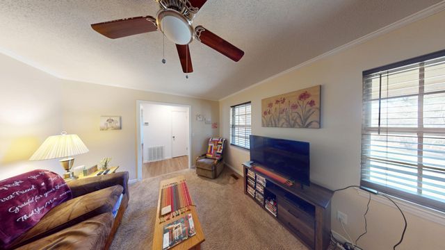 1127 Dean Corvin Lane, Dayton, TN 37321