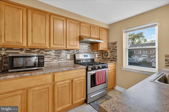 634 LAWLER PL, Philadelphia, PA 19116