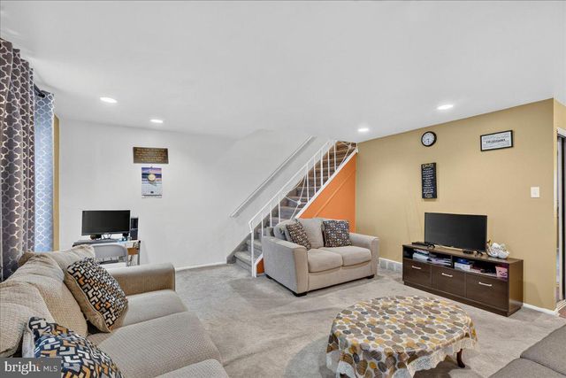 634 LAWLER PL, Philadelphia, PA 19116