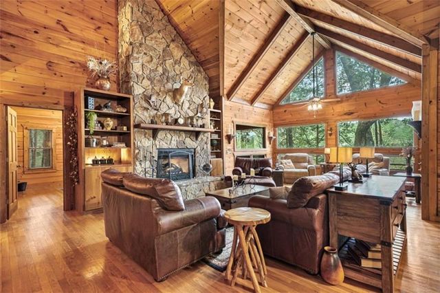 58 River Road, Ellijay, GA 30522