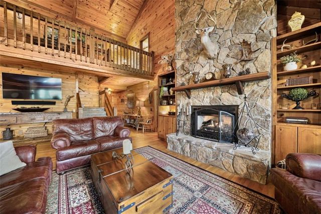 58 River Road, Ellijay, GA 30522