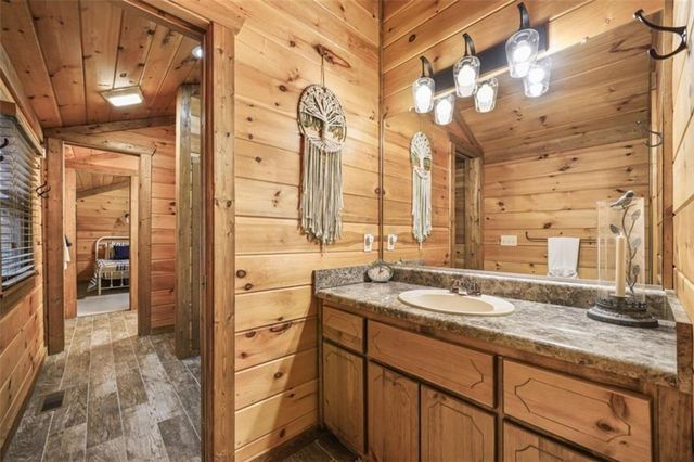 58 River Road, Ellijay, GA 30522