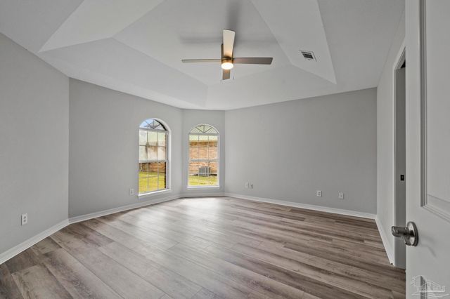 6559 Rambler Dr, Pensacola, FL 32505
