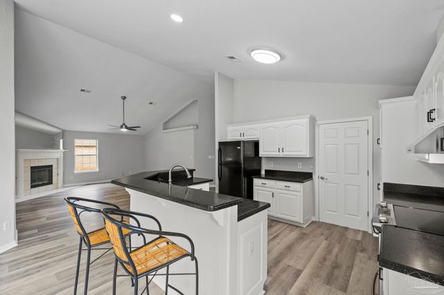 6559 Rambler Dr, Pensacola, FL 32505