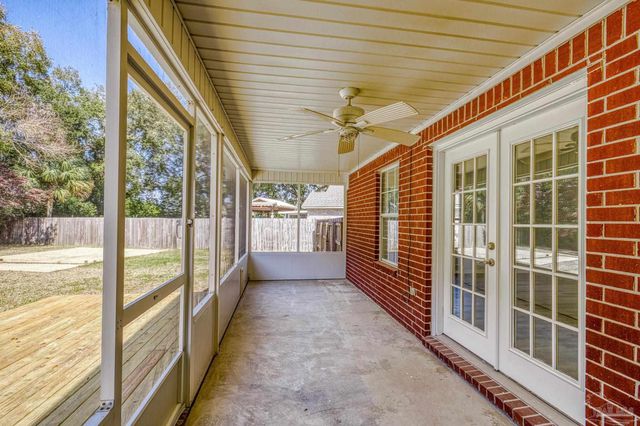 6559 Rambler Dr, Pensacola, FL 32505