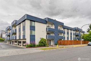 1100 Ave NE Harrington Avenue NE #211, Renton, WA 98056