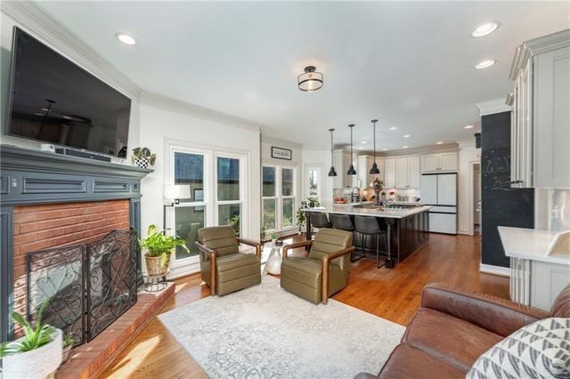 4093 Hickory Fairway Drive, Woodstock, GA 30188