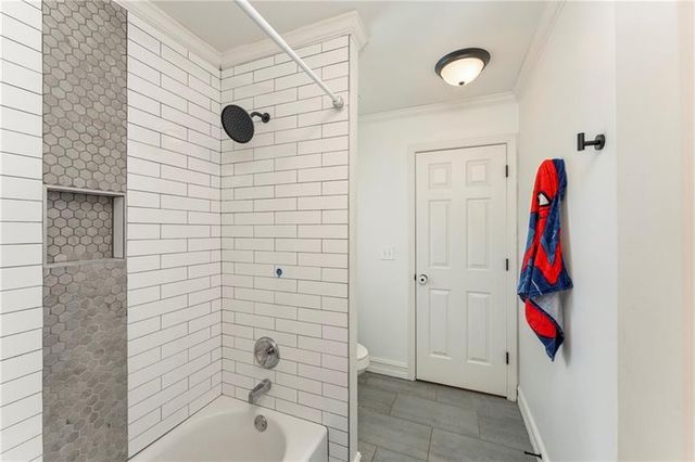 4093 Hickory Fairway Drive, Woodstock, GA 30188