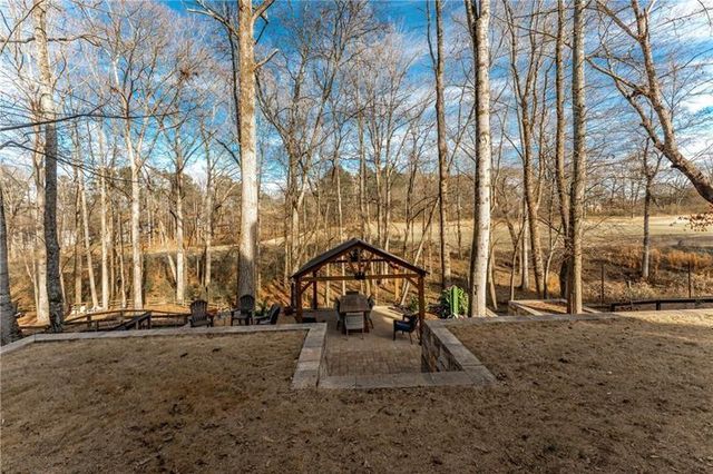 4093 Hickory Fairway Drive, Woodstock, GA 30188