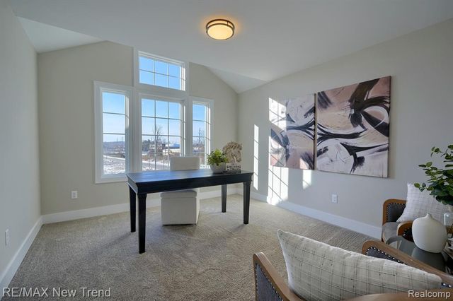 213 Mountain View Lane, Milford, MI 48381