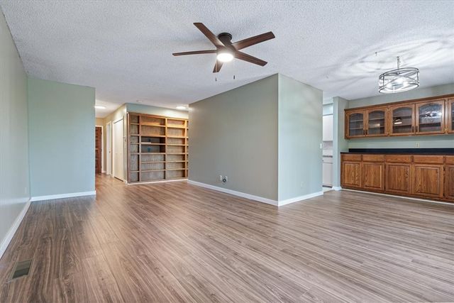 43 Britten Circle, Bella Vista, AR 72715