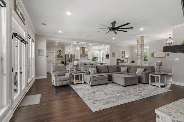 36444 C Braud Rd, Prairieville, LA 70769