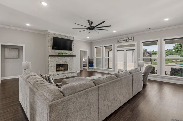 36444 C Braud Rd, Prairieville, LA 70769