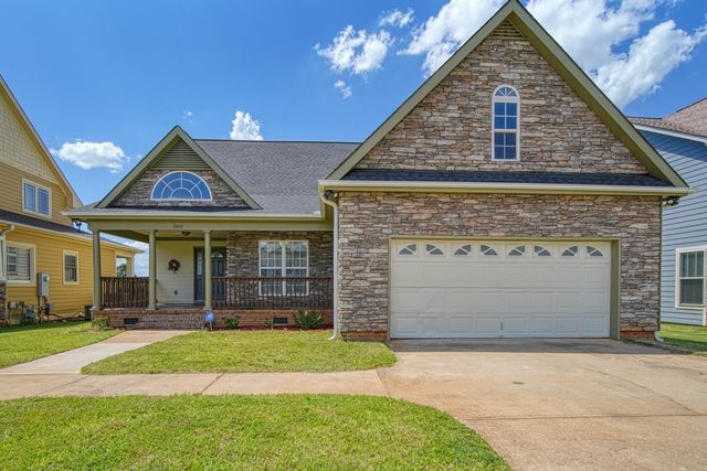 560 Serendipity Lane, Spartanburg, SC 29301