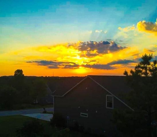 560 Serendipity Lane, Spartanburg, SC 29301