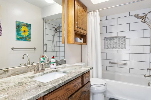 2163 E Cragmont Street, Springfield, MO 65804