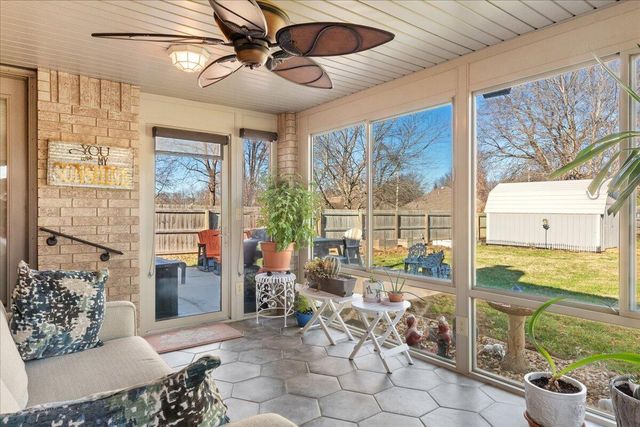 2163 E Cragmont Street, Springfield, MO 65804