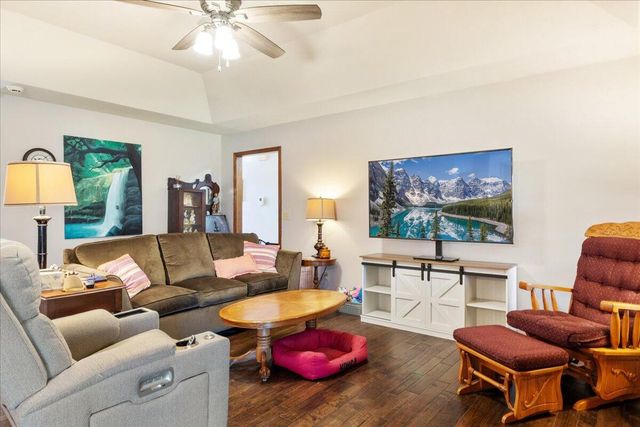 2163 E Cragmont Street, Springfield, MO 65804