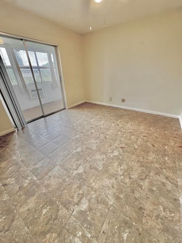 63 Coventry C, West Palm Beach, FL 33417