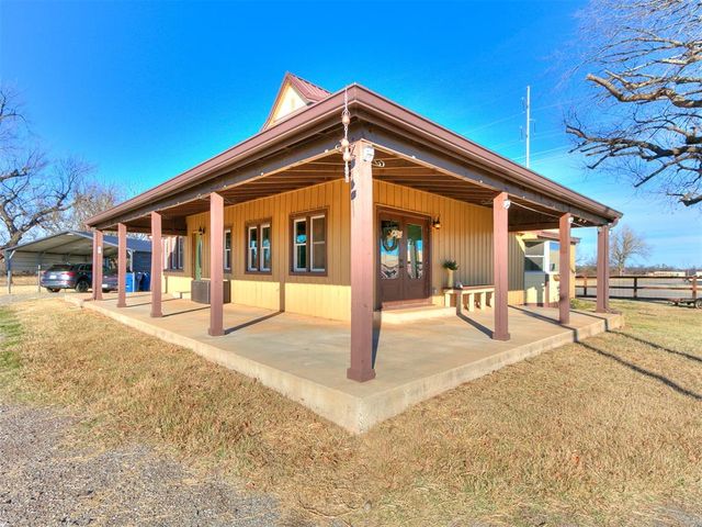 1217 W Industrial Road, Guthrie, OK 73044