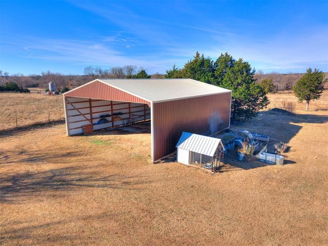 1217 W Industrial Road, Guthrie, OK 73044