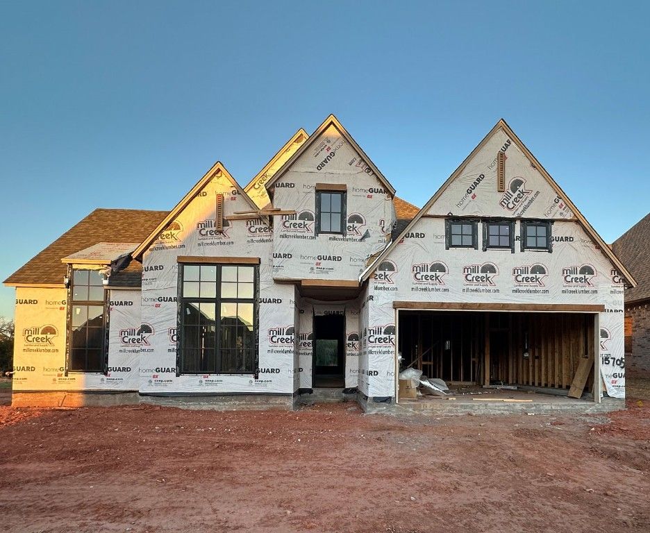 15705 Flora Avenue, Edmond, OK 73013