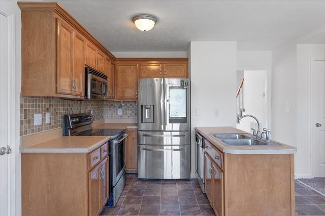 628 Wolfchase Dr, Clarksville, TN 37042