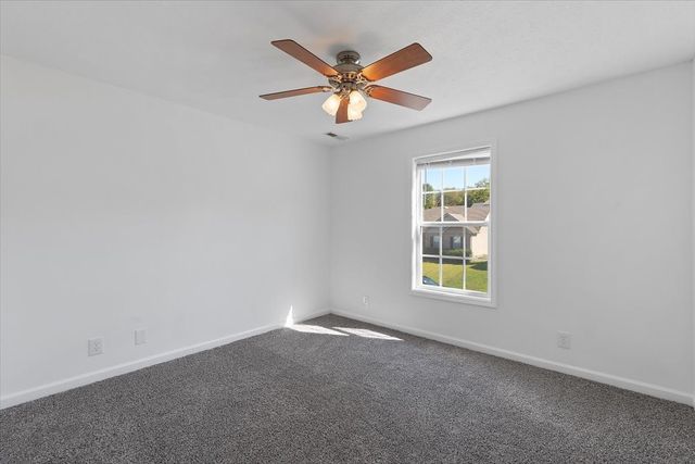 628 Wolfchase Dr, Clarksville, TN 37042