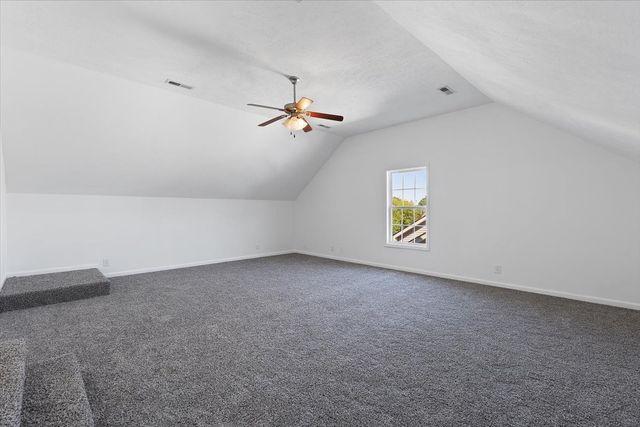 628 Wolfchase Dr, Clarksville, TN 37042