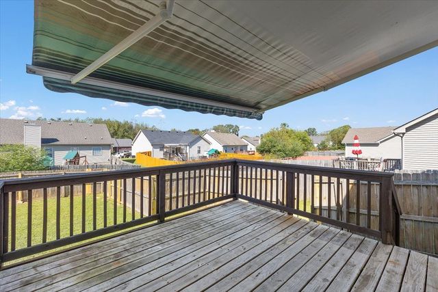 628 Wolfchase Dr, Clarksville, TN 37042