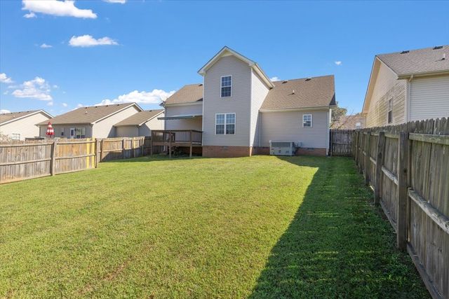 628 Wolfchase Dr, Clarksville, TN 37042