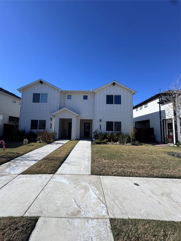 3429 Lake District Lane, Fort Worth, TX 76135