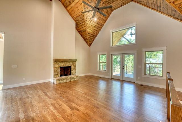 2079 Almont Road, Young Harris, GA 30582