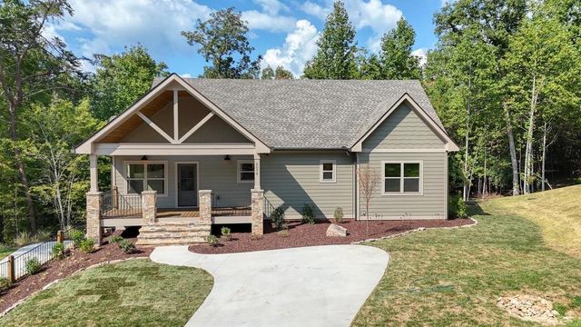 2079 Almont Road, Young Harris, GA 30582