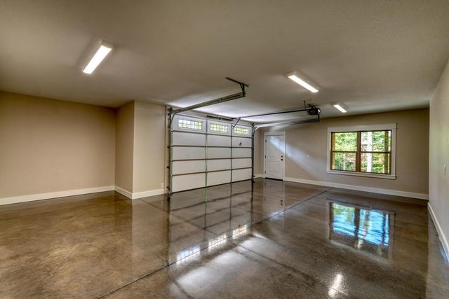 2079 Almont Road, Young Harris, GA 30582