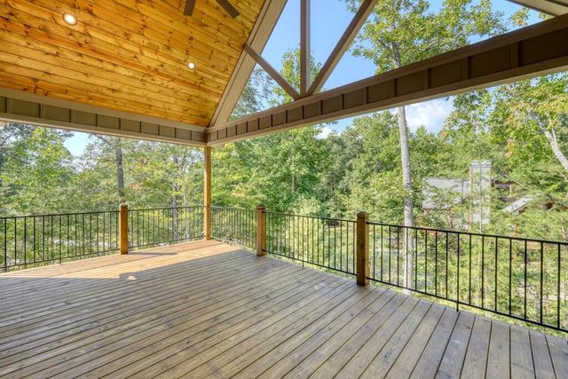 2079 Almont Road, Young Harris, GA 30582