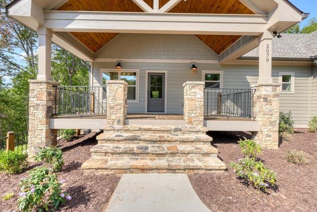 2079 Almont Road, Young Harris, GA 30582