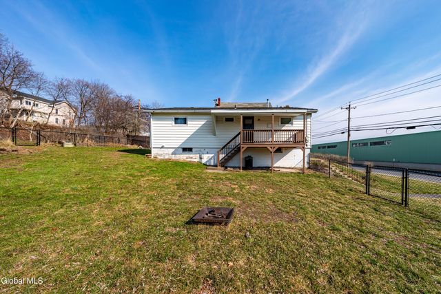 440 Saratoga Street, Cohoes, NY 12047