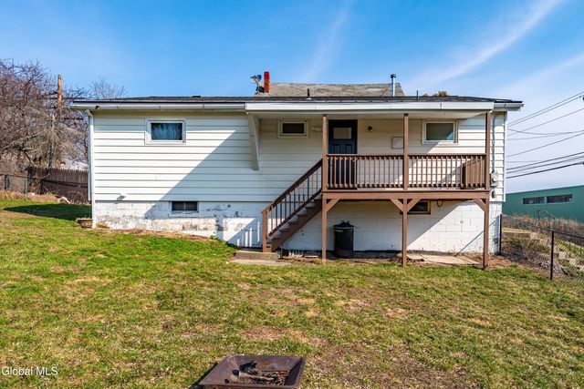 440 Saratoga Street, Cohoes, NY 12047