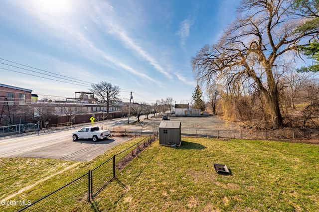 440 Saratoga Street, Cohoes, NY 12047