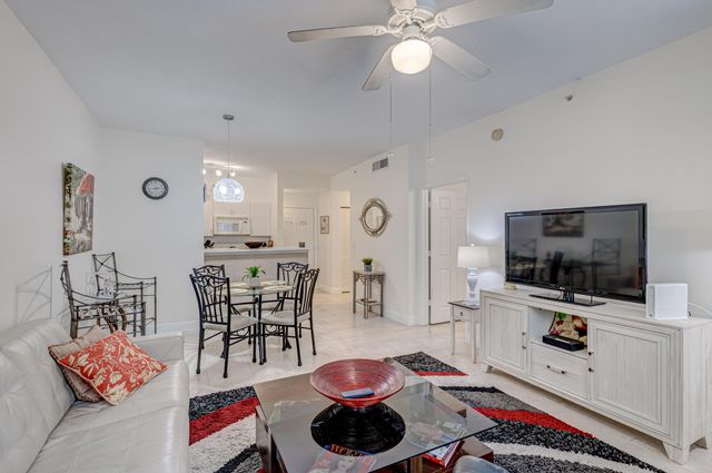 630 S Sapodilla Avenue 112, West Palm Beach, FL 33401