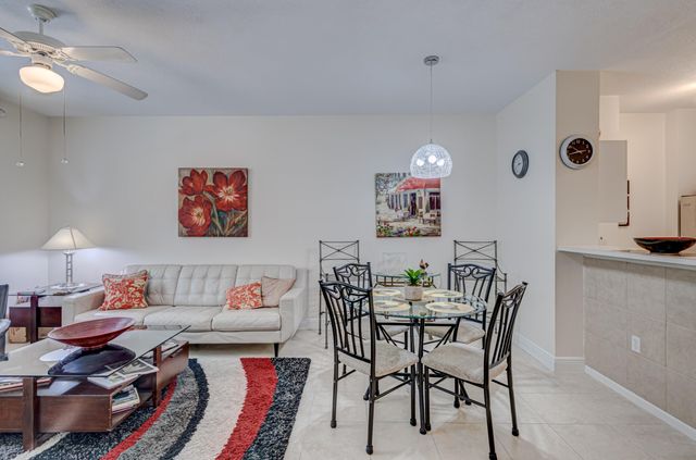 630 S Sapodilla Avenue 112, West Palm Beach, FL 33401