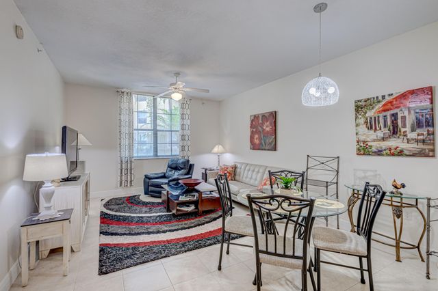 630 S Sapodilla Avenue 112, West Palm Beach, FL 33401