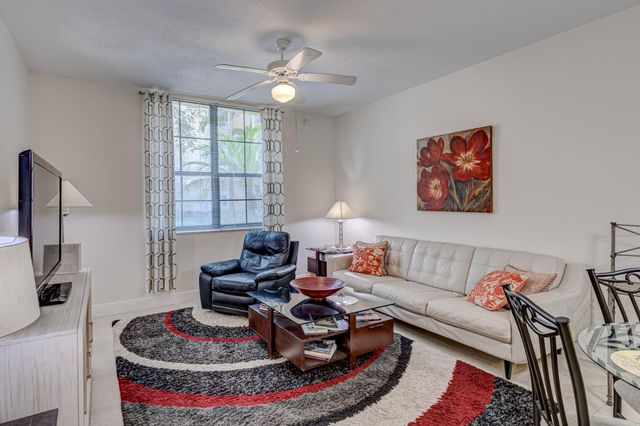 630 S Sapodilla Avenue 112, West Palm Beach, FL 33401